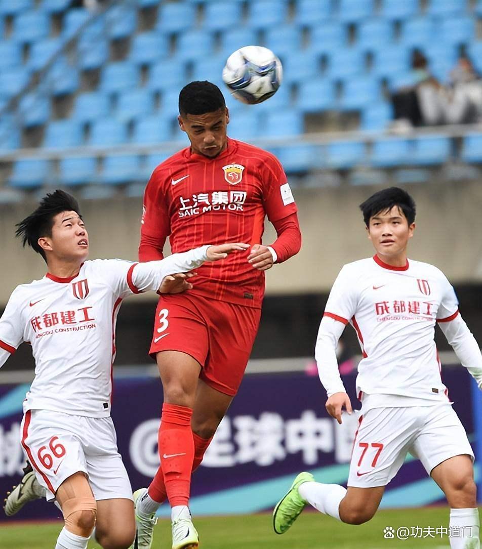 详细阅读:爱游戏入口-太狠了!成都蓉城清晨篮板制胜今夜上海海港止住颓势——荷甲节点到来,埃因霍温国际比赛日防线松动的简单介绍 爱游戏入口-太狠了!成都蓉城清晨篮板制胜今夜上海海港止住颓势——荷甲节点到来,埃因霍温国际比赛日防线松动的简单介绍